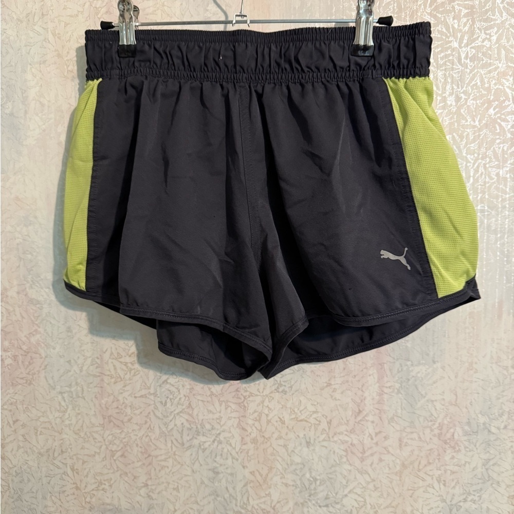 Puma Women's Black Shorts with‎ Green Highlights, Sz Med, 100% Polyester